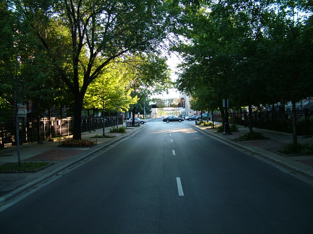I006