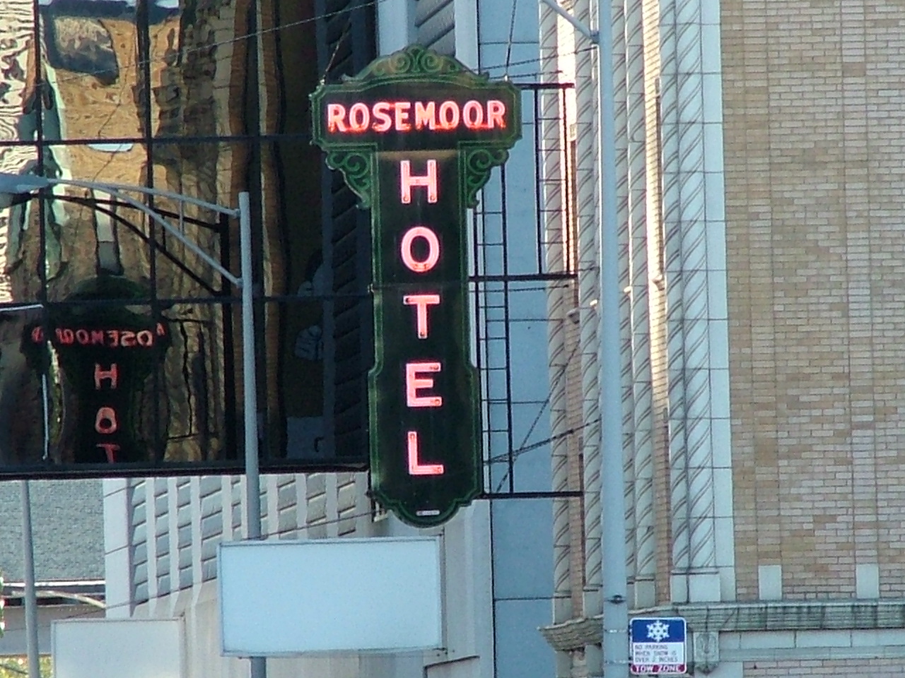 I007